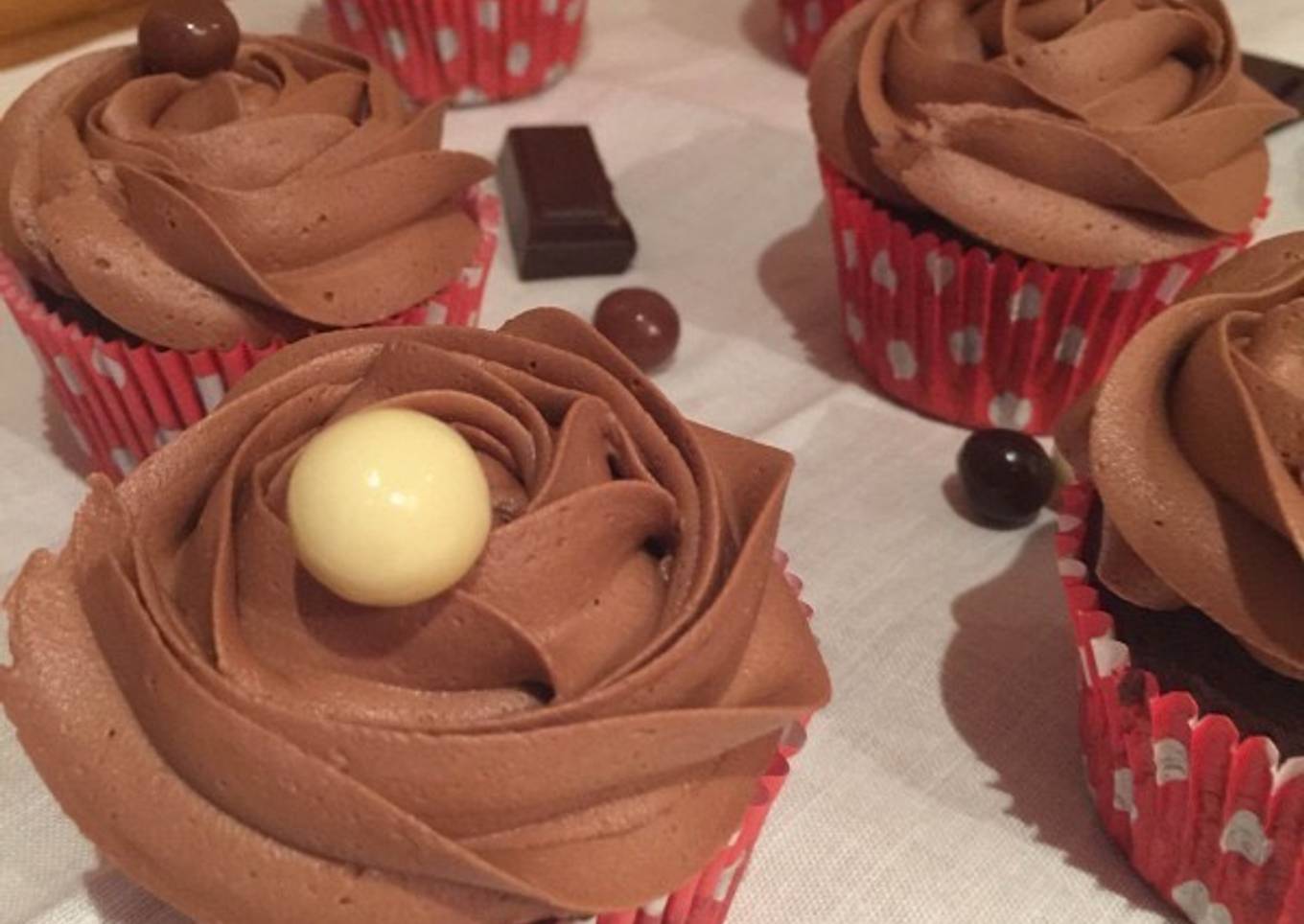 Cupcakes con galletas de chocolate