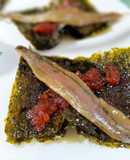 Crujiente de alga nori con mermelada de pimiento confitado y anchoa
