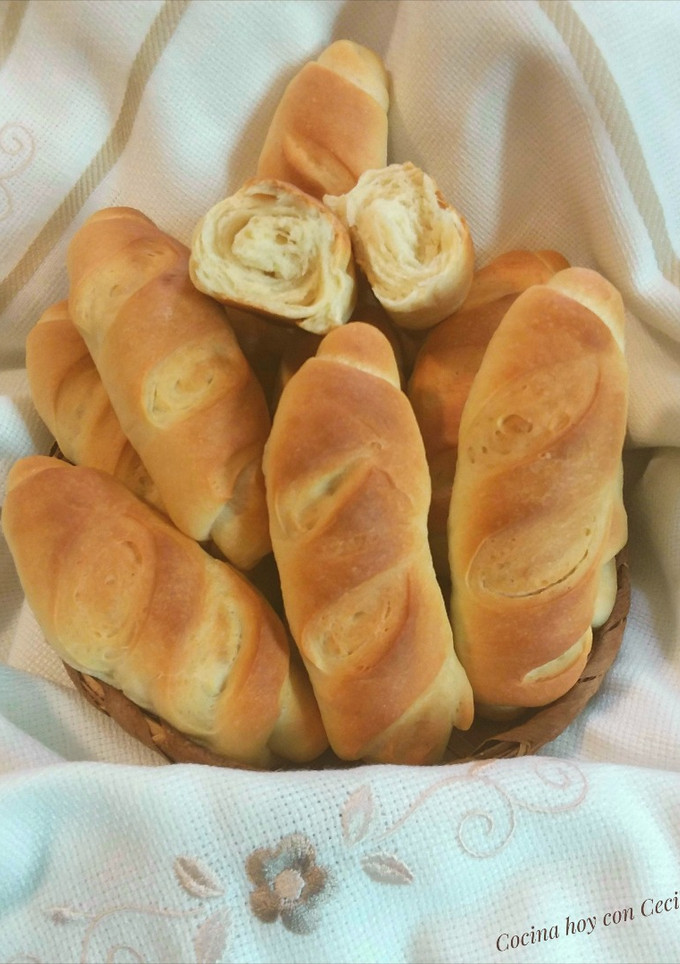 Una foto de Panecillos de leche