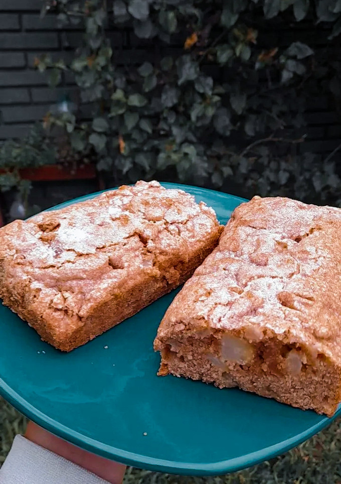 Una foto de BUDÍN INTEGRAL DE PERA 🍐