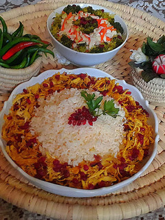 عکسی از دستور زرشک پلو با مرغ ریش ریش