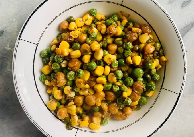 Healthy corn pea salad