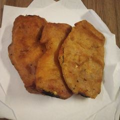A picture of Beguni.