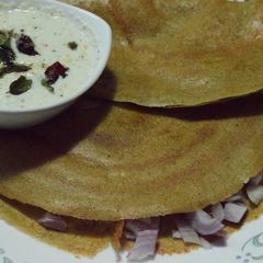 A picture of Pessarattu.