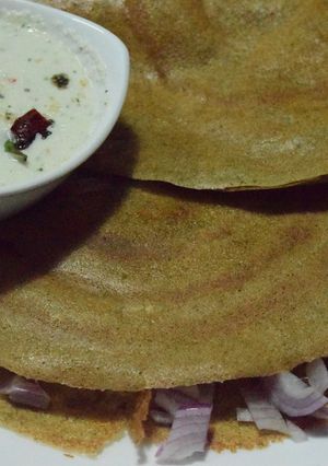 A picture of Pessarattu.