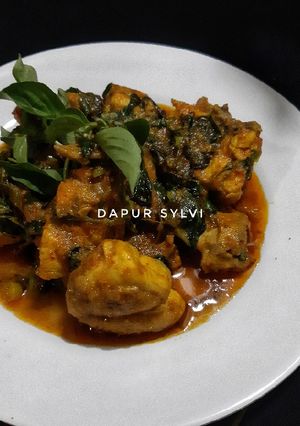 Foto resep Ayam Woku Kemangi