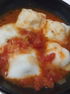 Una foto de Raviolones sin gluten y sin huevo: de queso y verdeo!