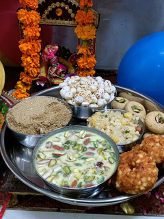 भोग प्रसाद (bhog prasad recipe in Hindi) रेसिपी मुख्य फोटो