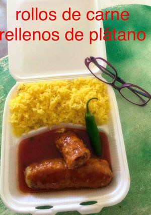 Una foto de Rollo de carne relleno de plátano