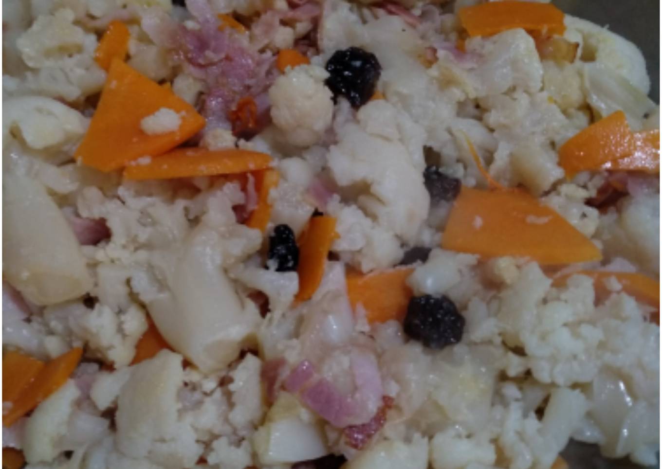 Coliflor con pasas