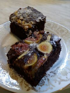Diós-fügés brownie recept fotója