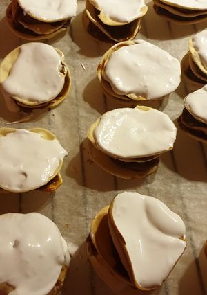 Una foto de Alfajores santafesinos