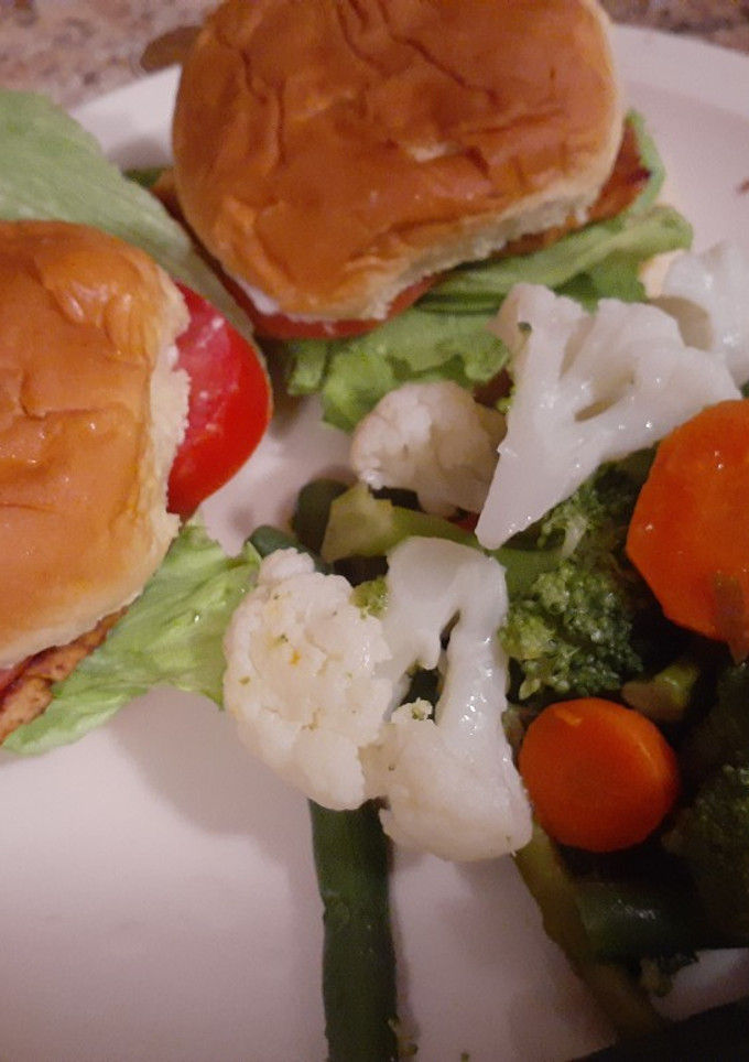 Una foto de Hamburguesitas con Vegetales 🥦🥕