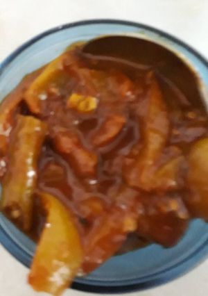 A picture of Green Tomato and green chilli ki khatti mithi chutney.