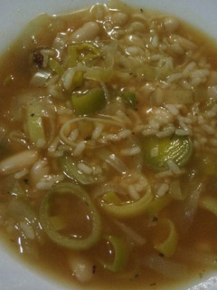 Una foto de Sopa de arroz con judías