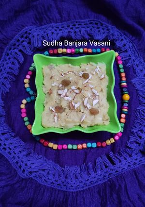 શક્કરિયા નો હલવો(Sweet Potatoes Dessert recipe in Gujarati) રેસીપી મુખ્ય ફોટો