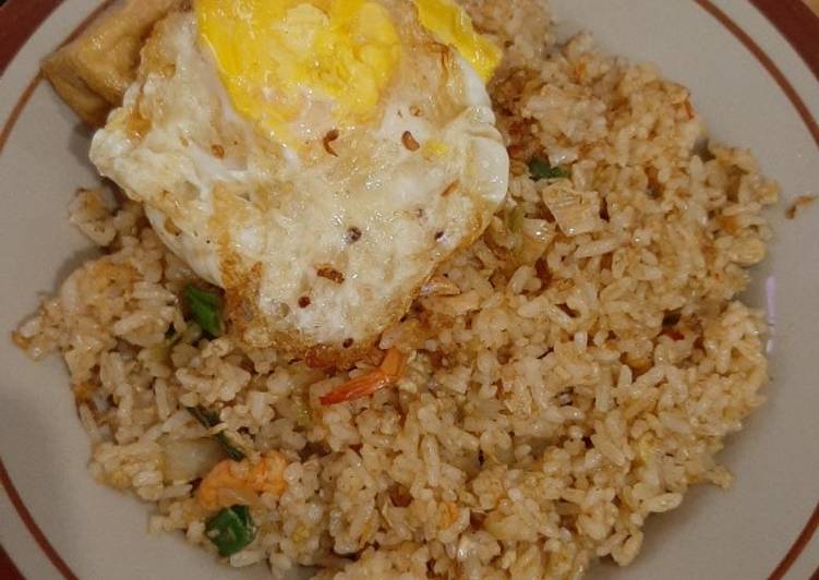 Nasi goreng kari kambing adabi