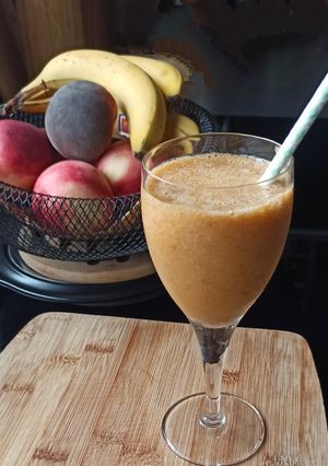Une photo de Smoothie abricots, oranges et bananes