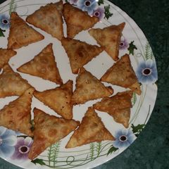 A picture of Mutton samosa.