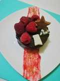 Panna cotta de chocolate con coulis de fresa
