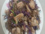 Mì soba xào thịt ba chỉ
