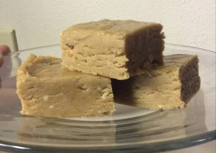 Chunky peanut butter fudge