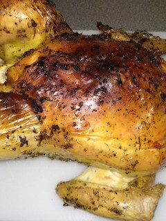Una foto de Pollo entero asado