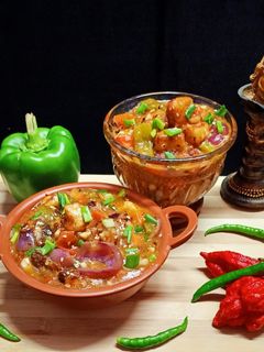 চিলি পনির(Chili paneer recipe in bengali) রেসিপির প্রধান ছবি