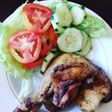 Pollo al horno con ensalada ligera