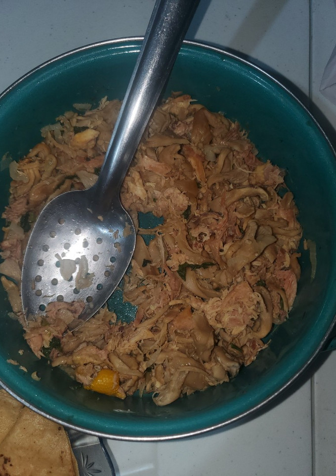 Una foto de Setas con pollo