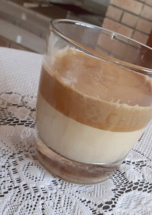 A picture of Dalgona Coffee.