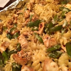 A picture of Parmesan Garlic Butter Chicken Pasta Bake.