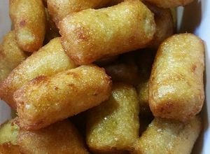 Hình của món Khoai lang ngậm bột lọc chiên giòn.