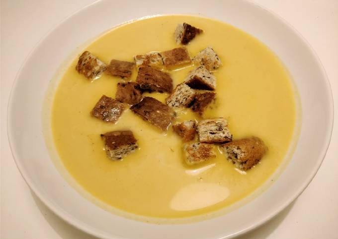 Creamy butternut squash soup
