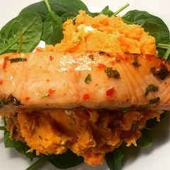 A picture of Sweet chilli salmon.
