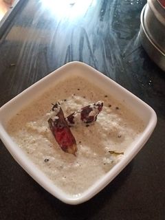 नारळाची चटणी (naralachi chutney recipe in marathi) रेसिपी चे मुख्य फोटो