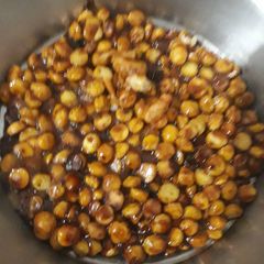 Gur Chana dal chikki A picture of Gur Chana dal chikki.