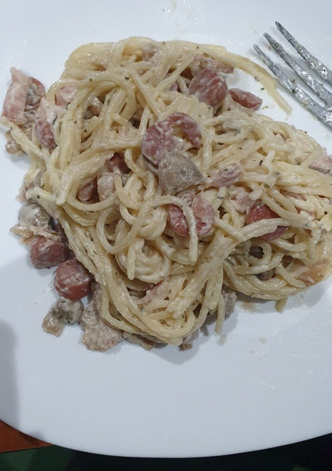 Una foto de Espaguetis a la carbonara
