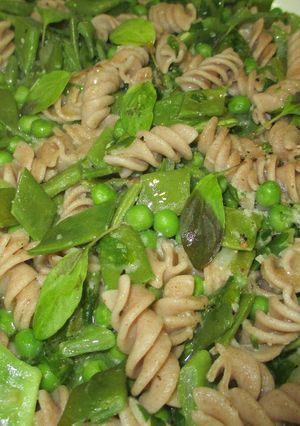 Foto principal de Guisantes congelados con judías verdes y espirales de espelta- veggie