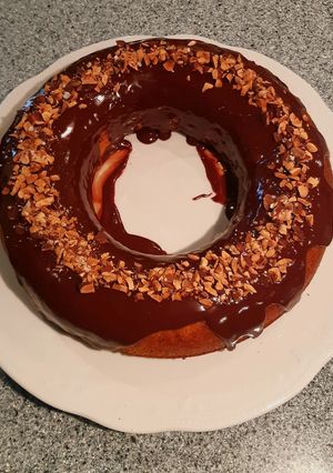 Una foto de Bizcocho de naranja y chocolate