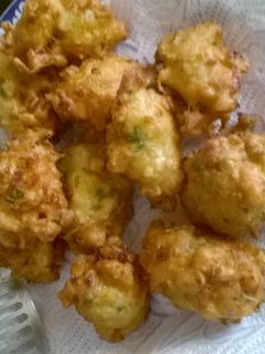 Una foto de Buñuelos de tallos de acelgas