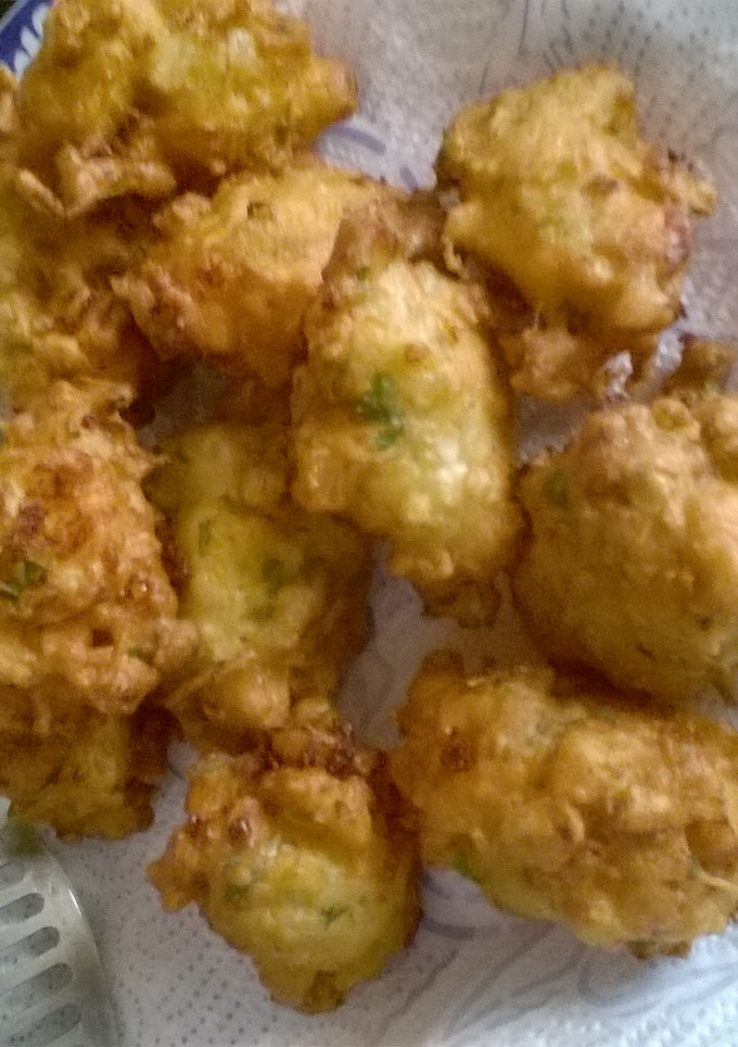 Una foto de Buñuelos de tallos de acelgas