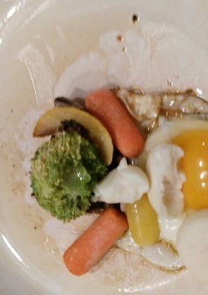 A picture of Egg pizza.