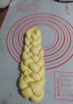 Foto resep Tutorial Roti Kepang Lima (5-Strand Braid)
