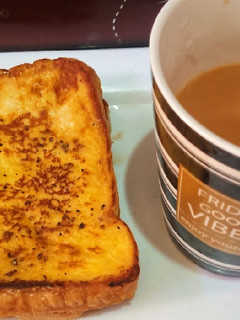 A picture of Black pepper toast.