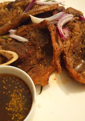 A picture of Whole Mustard Pork Chops.