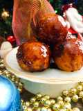 Buñuelos de yuca con almíbar de papelón