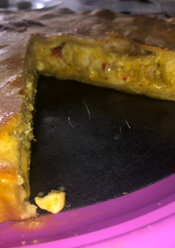 Una foto de Empanada/Tarta de pollo al curry🥧