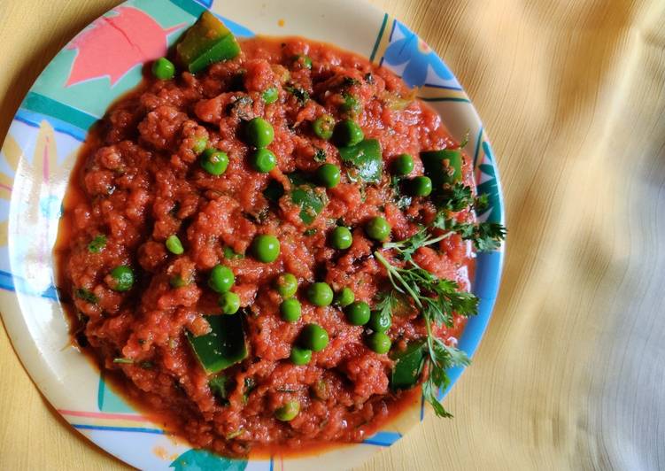 Simple Way to Prepare Quick Peas capsicum sabji