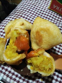 आलू गभी समोसा रेसिपी मुख्य फोटो
